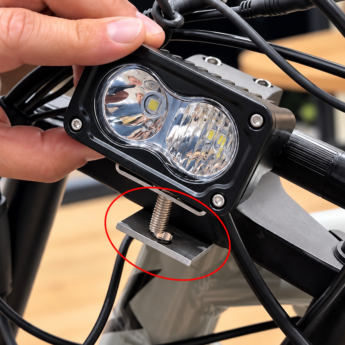 Baja Light Mounting Bracket (Metal, comes w/ bolts)